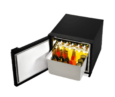 C47 - מקרר לרכב 47 ליטר - השותף המושלם לכל נסיעה – התקנה מקצועית מבית Qton, מומחים באיתור, מיגון ומולטימדיה לרכב